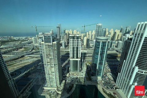 Apartment de 1 dormitorio en Dubai, UAE No. 135642 4