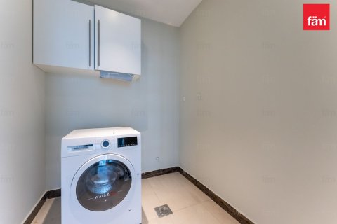 Apartment de 2 dormitorios en Dubai, UAE No. 135647 27