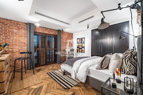 Вилла с 6 спальнями №128580 15