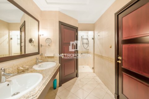 Villa de 4 dormitorios No. 128581 30