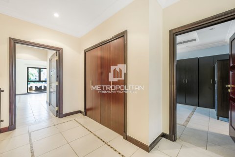 Villa de 4 dormitorios No. 128581 25