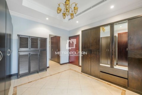 Villa de 4 dormitorios No. 128581 20