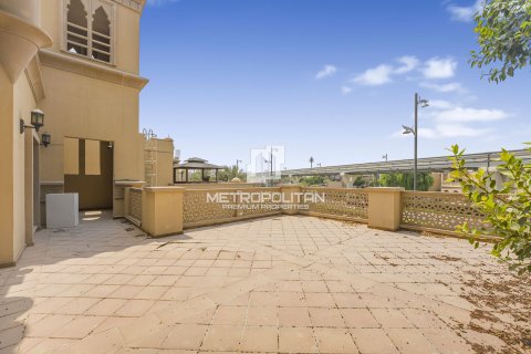 Villa de 4 dormitorios No. 128581 31