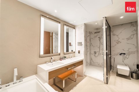 Appartement de 3 chambres à Dubai, UAE No. 140509 11