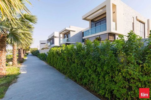 Townhouse de 3 dormitorios en Dubai, UAE No. 140510 8