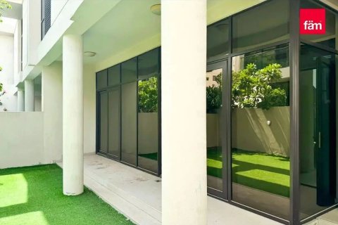 Townhouse de 3 dormitorios en Dubai, UAE No. 140510 10