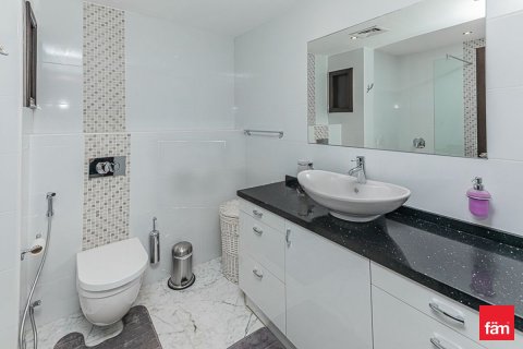 2 bedrooms Apartment in Dubai, UAE No. 140508 31