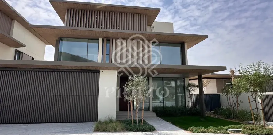 Villa de 4 dormitorios en Dubai, UAE No. 162796