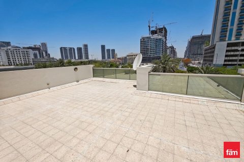 Villa de 4 dormitorios en Dubai, UAE No. 162795 16