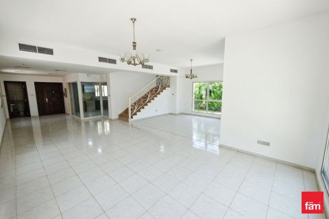 Villa de 4 dormitorios en Dubai, UAE No. 162795 13