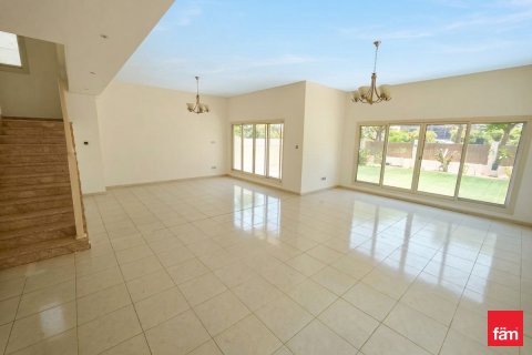 Villa de 4 dormitorios en Dubai, UAE No. 162795 11