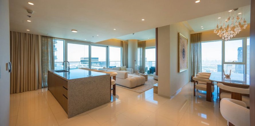 Appartement de 4 chambres à Dubai Harbour, UAE No. 162792
