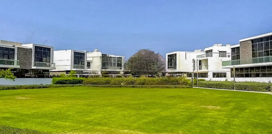 6 bedrooms Villa No. 115908