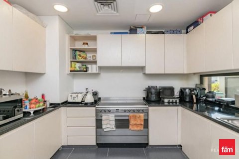 3 bedrooms Townhouse  No. 115911 4