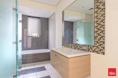 3 bedrooms Townhouse  No. 115911 5