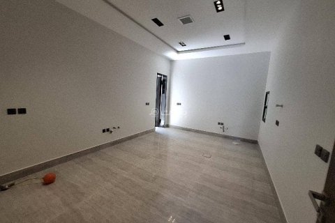 Villa de 6 dormitorios en Riyadh, Saudi Arabia No. 67525 6