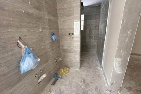 Villa de 5 dormitorios en Riyadh, Saudi Arabia No. 67525 8