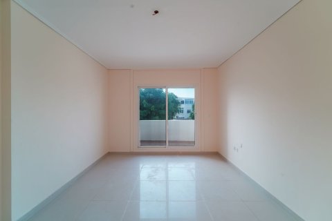 Commercial property de 4 dormitorios en Al Reef, UAE No. 79994 10