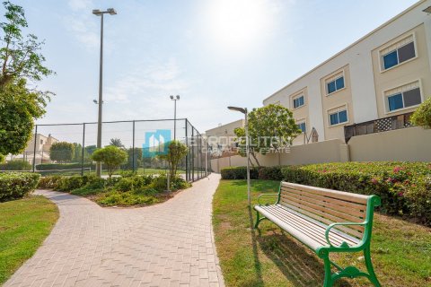 Commercial property de 4 dormitorios en Al Reef, UAE No. 79994 4