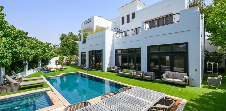 Villa de 6 dormitorios en Jasmine Leaf, UAE No. 90753