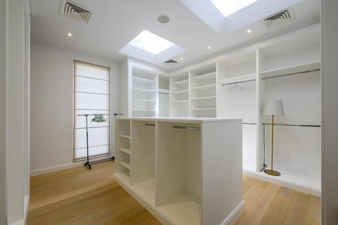 Villa de 6 dormitorios en Jasmine Leaf, UAE No. 90753 19