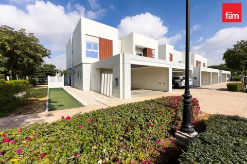 Таунхаус с 4 спальнями в Дубай, ОАЭ №141351 23