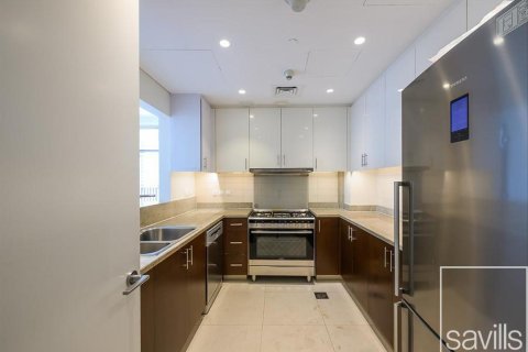 Квартира с 2 спальнями в BLVD Crescent, ОАЭ №136701 4