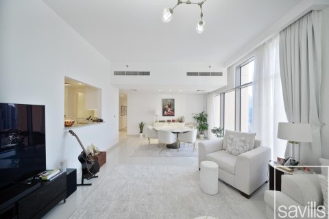 Квартира с 2 спальнями в BLVD Crescent, ОАЭ №136700 5