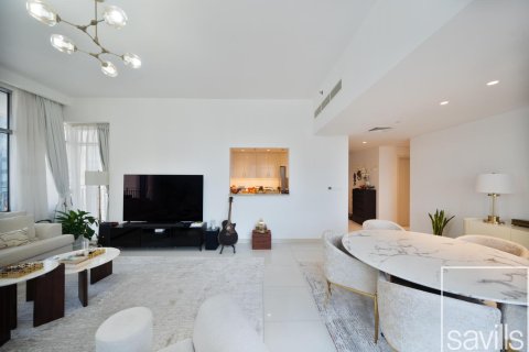 Квартира с 2 спальнями в BLVD Crescent, ОАЭ №136700 4