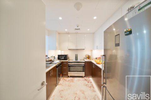 Квартира с 2 спальнями в BLVD Crescent, ОАЭ №136700 6