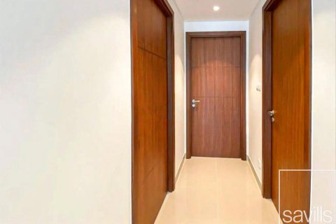 Квартира с 3 спальнями в Даунтаун Дубай (Даунтаун Бурдж Дубай), ОАЭ №136696 9