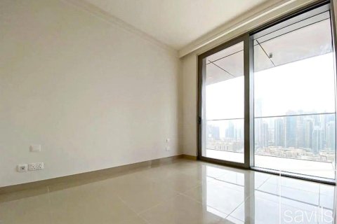 Квартира с 3 спальнями в Даунтаун Дубай (Даунтаун Бурдж Дубай), ОАЭ №136696 5