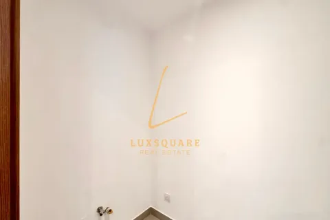 1 bedroom Apartment in Al Wasl, UAE No. 169014 17