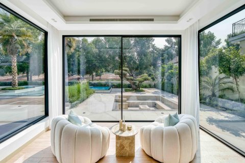 Villa de 5 dormitorios No. 123660 8