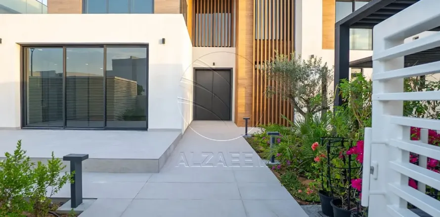 4 bedrooms Villa No. 127815