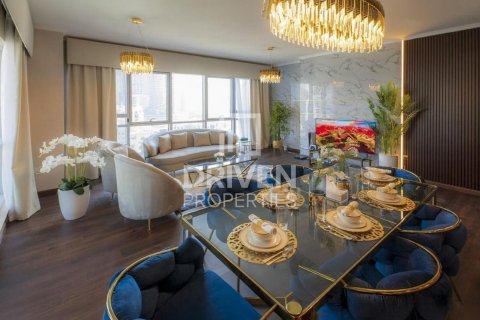 Appartement de 2 chambres à The Residences, UAE No. 201570 11