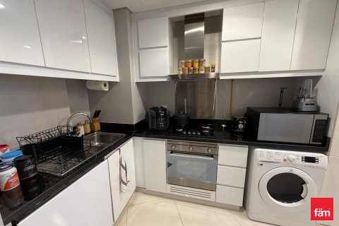1 bedroom Apartment in Dubai, UAE No. 169849 7
