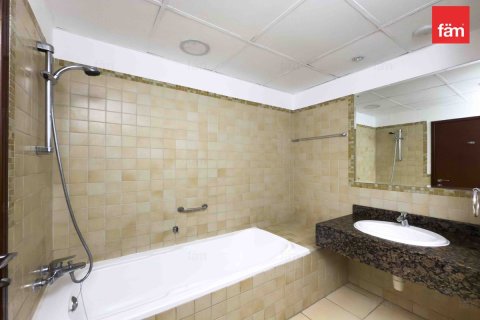 Appartement de 2 chambres à Dubai, UAE No. 140273 15