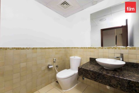 Appartement de 2 chambres à Dubai, UAE No. 140273 11