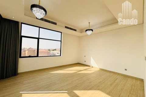 Villa de 5 chambres à Al Quoz, UAE No. 55551 37
