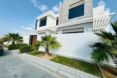 Villa de 5 chambres à Al Quoz, UAE No. 55551 3