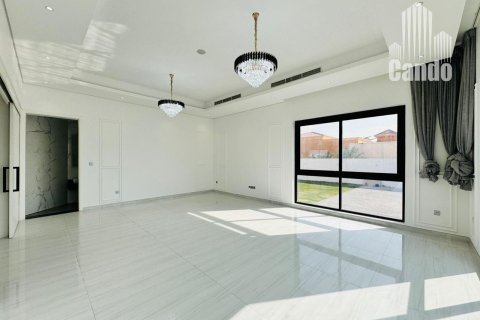 Villa de 5 chambres à Al Quoz, UAE No. 55551 32