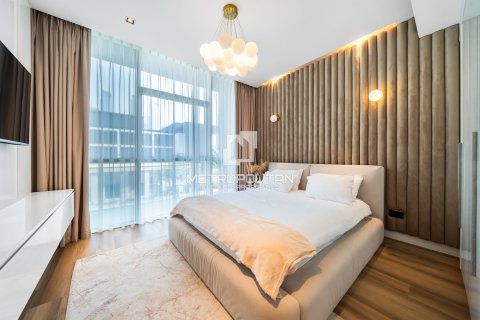 Квартира с 3 спальнями №128975 12