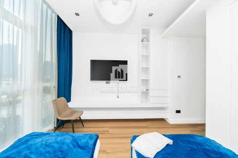 Квартира с 3 спальнями №128975 18