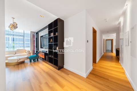 Квартира с 3 спальнями №128975 11