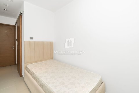 Квартира с 3 спальнями №128975 24