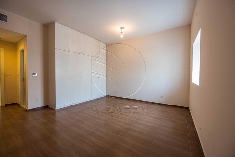 Villa de 4 chambres à Khalifa City, UAE No. 90149 22