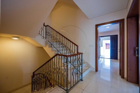 Villa de 4 chambres à Khalifa City, UAE No. 90149 7