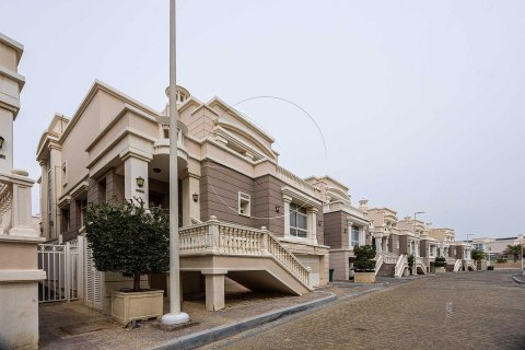 Villa de 4 chambres à Khalifa City, UAE No. 90149 2
