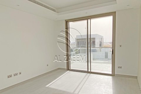 Villa de 4 dormitorios en  Yas Acres, UAE No. 90137 15